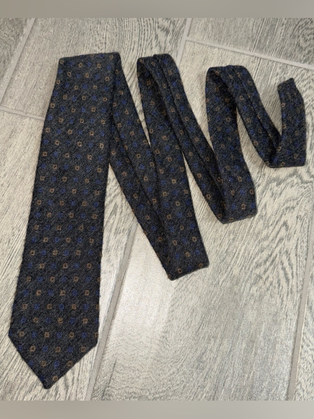 Ledbury Tie Cashmere, Wool, And Silk Blend Geometric Gray Blue Tan